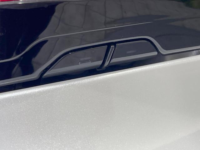 アルファード Ｚ　ムーンルーフ　後席モニター　１４型ナビ付ＤＡ　全周囲カメラ　ユニバーサルステップ　デジタルインナーミラー　前席中列シートベンチレーション　両側電動スライドドア　セーフティセンス　電動オットマン　禁煙車（75枚目）