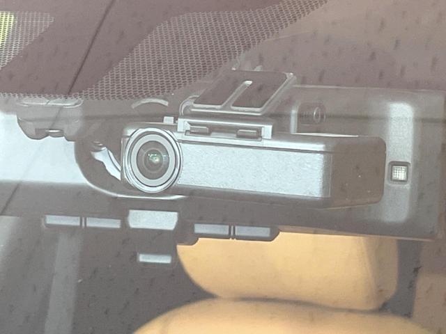 キックス Ｘ　ツートーンインテリアエディション　純正フルエアロ　純正９型ＳＤナビ　全周囲カメラ　エマージェンシーブレーキ　プロパイロット　デジタルインナーミラー　禁煙車　コーナーセンサー　シートヒーター　ＬＥＤヘッド／フォグ　２トーン合皮シート（31枚目）