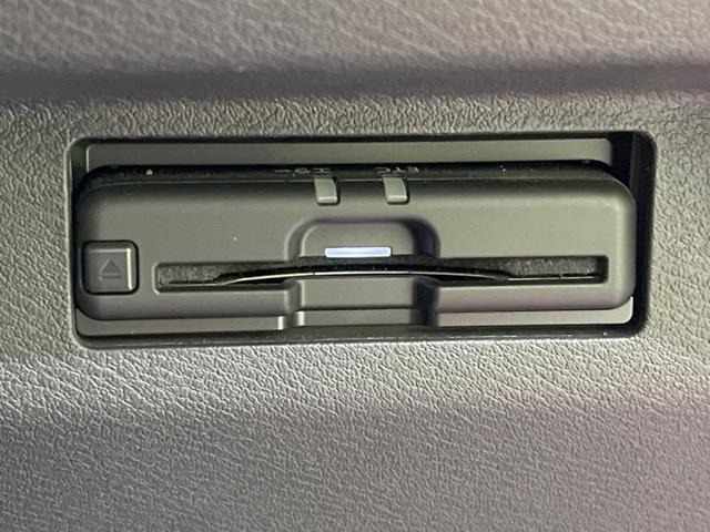 キックス Ｘ　ツートーンインテリアエディション　純正フルエアロ　純正９型ＳＤナビ　全周囲カメラ　エマージェンシーブレーキ　プロパイロット　デジタルインナーミラー　禁煙車　コーナーセンサー　シートヒーター　ＬＥＤヘッド／フォグ　２トーン合皮シート（32枚目）