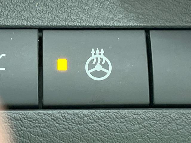 キックス Ｘ　ツートーンインテリアエディション　純正フルエアロ　純正９型ＳＤナビ　全周囲カメラ　エマージェンシーブレーキ　プロパイロット　デジタルインナーミラー　禁煙車　コーナーセンサー　シートヒーター　ＬＥＤヘッド／フォグ　２トーン合皮シート（35枚目）