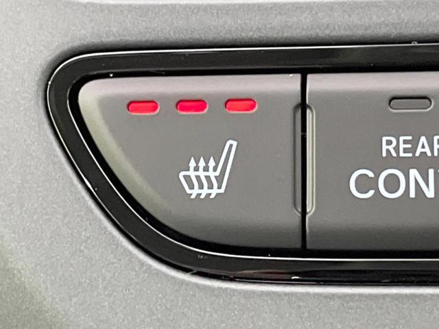 フリード e:HEVクロスター 登録済未使用車 両側電動スライドドア ホンダセンシング アダプティブクルーズ LEDヘッド/フロントフォグ シートヒーター ハーフレザーシート スマートキー ルーフレール 純正15インチAW(32枚目)