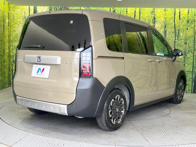 フリード e:HEVクロスター 登録済未使用車 両側電動スライドドア ホンダセンシング アダプティブクルーズ LEDヘッド/フロントフォグ シートヒーター ハーフレザーシート スマートキー ルーフレール 純正15インチAW(48枚目)