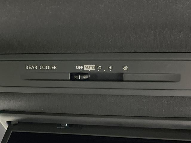 ヴォクシー S-G 両側電動スライドドア 後席モニター 純正10.5型ナビ バックカメラ 禁煙車 セーフティセンス レーダークルーズ コーナーセンサー スマートキー LEDヘッド ETC2.0 オートハイビーム(44枚目)