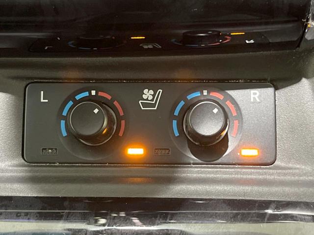 アルファード ２．５Ｓ　Ｃパッケージ　後席モニター　１１型ＢＩＧ－Ｘナビ　バックカメラ　シーケンシャルターンランプ　セーフティセンス　レーダークルーズ　禁煙車　パワーバックドア　シートベンチレーション　助手席／中列電動オットマン　ＥＴＣ（38枚目）