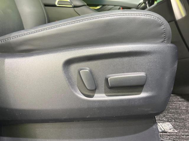 アルファード ２．５Ｓ　Ｃパッケージ　後席モニター　１１型ＢＩＧ－Ｘナビ　バックカメラ　シーケンシャルターンランプ　セーフティセンス　レーダークルーズ　禁煙車　パワーバックドア　シートベンチレーション　助手席／中列電動オットマン　ＥＴＣ（52枚目）