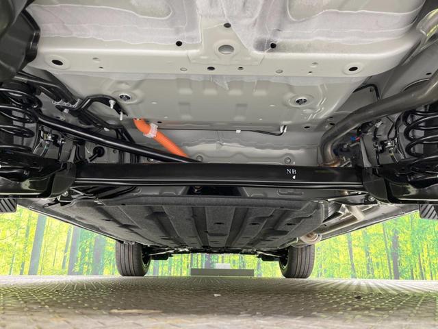 ヴェゼル ｅ：ＨＥＶ　Ｚ　登録済未使用車　９型メーカーナビ　全周囲カメラ　ホンダセンシング　ＢＳＭ　レーダークルーズ　電動リアゲート　ハーフレザーシート　コーナーセンサー　スマートキー　ＬＥＤヘッド　ＥＴＣ２．０（19枚目）