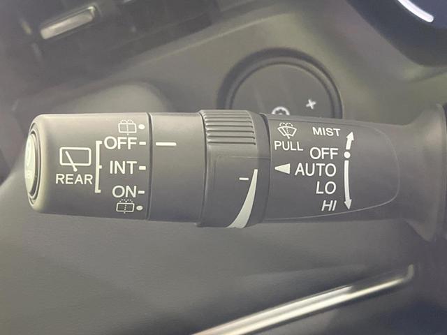 ヴェゼル ｅ：ＨＥＶ　Ｚ　登録済未使用車　９型メーカーナビ　全周囲カメラ　ホンダセンシング　ＢＳＭ　レーダークルーズ　電動リアゲート　ハーフレザーシート　コーナーセンサー　スマートキー　ＬＥＤヘッド　ＥＴＣ２．０（28枚目）