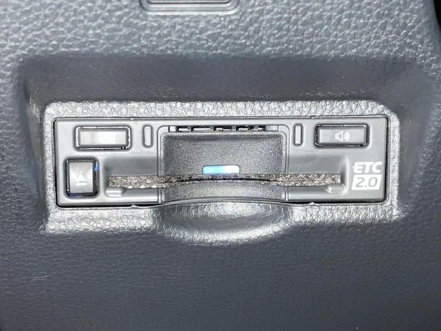 ヴォクシー ハイブリッドＳ－Ｚ　後席モニター　快適利便パッケージｈｉｇｈ　純正１０．５型ＤＡプラス　バックカメラ　ＢＳＭ　両側電動スライドドア　セーフティセンス　レーダークルーズ　電動リアゲート　禁煙車　前席中列シートヒーター（23枚目）