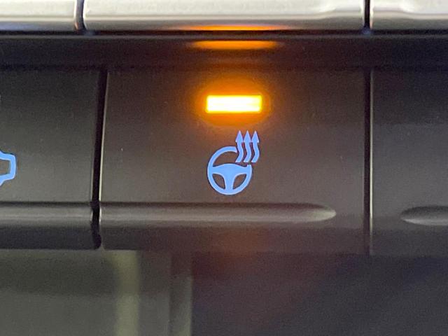 ヴォクシー ハイブリッドＳ－Ｚ　後席モニター　快適利便パッケージｈｉｇｈ　純正１０．５型ＤＡプラス　バックカメラ　ＢＳＭ　両側電動スライドドア　セーフティセンス　レーダークルーズ　電動リアゲート　禁煙車　前席中列シートヒーター（44枚目）