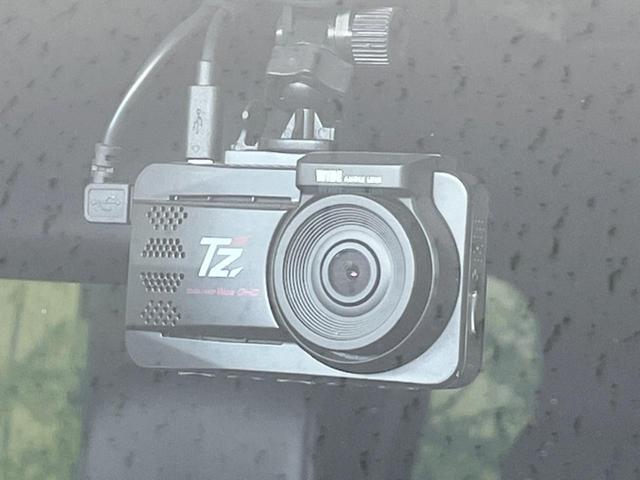 ヴォクシー ハイブリッドＳ－Ｚ　後席モニター　快適利便パッケージｈｉｇｈ　純正１０．５型ＤＡプラス　バックカメラ　ＢＳＭ　両側電動スライドドア　セーフティセンス　レーダークルーズ　電動リアゲート　禁煙車　前席中列シートヒーター（56枚目）