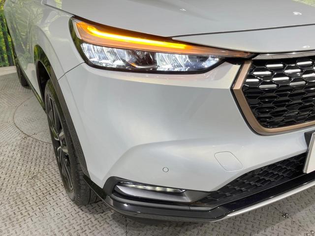 ヴェゼル ｅ：ＨＥＶ　Ｚ　９型メーカーナビ　全周囲カメラ　ホンダセンシング　レーダークルーズ　ＢＳＭ　禁煙車　電動リアゲート　ハーフレザーシート　ドラレコ　コーナーセンサー　スマートキー　ＬＥＤヘッド　ＥＴＣ２．０（12枚目）