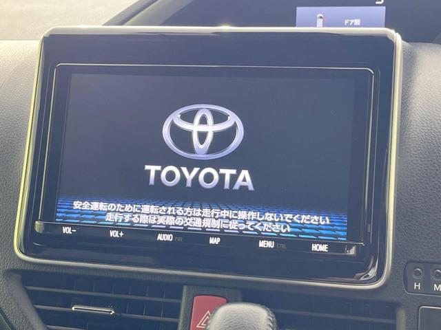 ヴォクシー ＺＳ　煌ＩＩＩ　両側電動スライドドア　純正９型ナビ　バックカメラ　セーフティセンス　禁煙車　ハーフレザーシート　ビルトインＥＴＣ　前後ドラレコ　ＬＥＤヘッド／フォグ　リアオートエアコン　クルコン　純正１６インチＡＷ（3枚目）