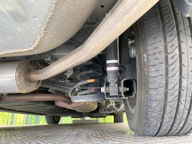 ヴォクシー ＺＳ　煌ＩＩＩ　両側電動スライドドア　純正９型ナビ　バックカメラ　セーフティセンス　禁煙車　ハーフレザーシート　ビルトインＥＴＣ　前後ドラレコ　ＬＥＤヘッド／フォグ　リアオートエアコン　クルコン　純正１６インチＡＷ（22枚目）