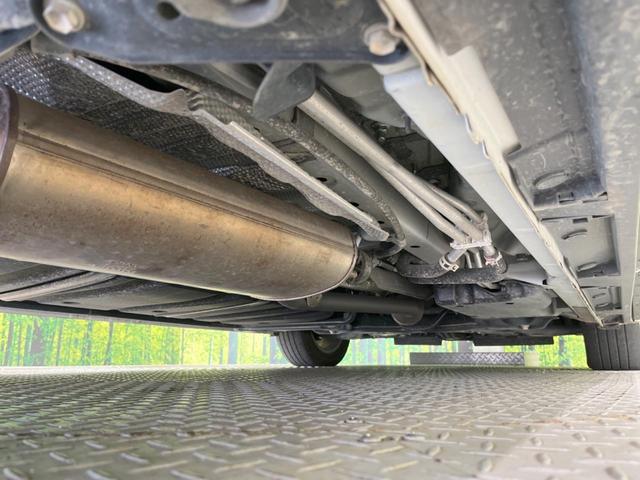 ヴォクシー ＺＳ　煌ＩＩＩ　両側電動スライドドア　純正９型ナビ　バックカメラ　セーフティセンス　禁煙車　ハーフレザーシート　ビルトインＥＴＣ　前後ドラレコ　ＬＥＤヘッド／フォグ　リアオートエアコン　クルコン　純正１６インチＡＷ（24枚目）