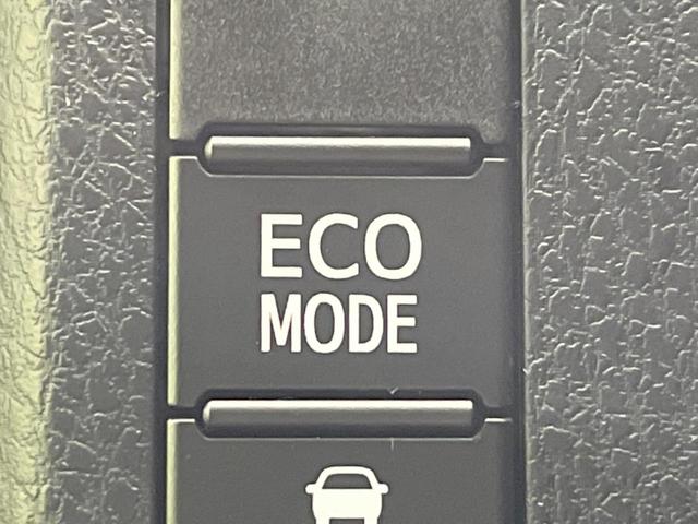 ヴォクシー ＺＳ　煌ＩＩＩ　両側電動スライドドア　純正９型ナビ　バックカメラ　セーフティセンス　禁煙車　ハーフレザーシート　ビルトインＥＴＣ　前後ドラレコ　ＬＥＤヘッド／フォグ　リアオートエアコン　クルコン　純正１６インチＡＷ（39枚目）