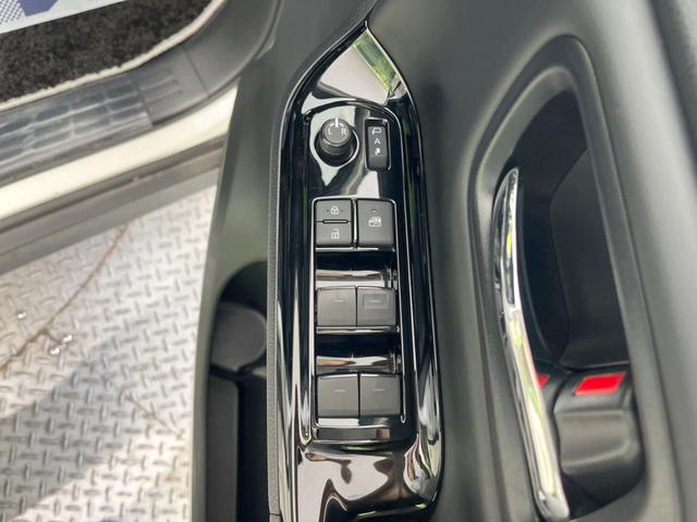 ヴォクシー ＺＳ　煌ＩＩＩ　両側電動スライドドア　純正９型ナビ　バックカメラ　セーフティセンス　禁煙車　ハーフレザーシート　ビルトインＥＴＣ　前後ドラレコ　ＬＥＤヘッド／フォグ　リアオートエアコン　クルコン　純正１６インチＡＷ（42枚目）