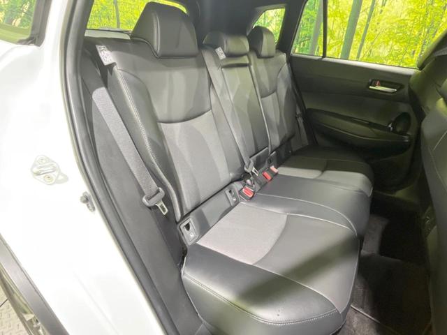 カローラクロス ハイブリッド Z ガラスルーフ トヨタチームメイト 禁煙車 純正10.5型ナビ付DA 全周囲カメラ セーフティセンス ブラインドスポット レーダークルーズ 100V電源 ワイヤレス充電 ハーフレザーシート ETC2.0(9枚目)