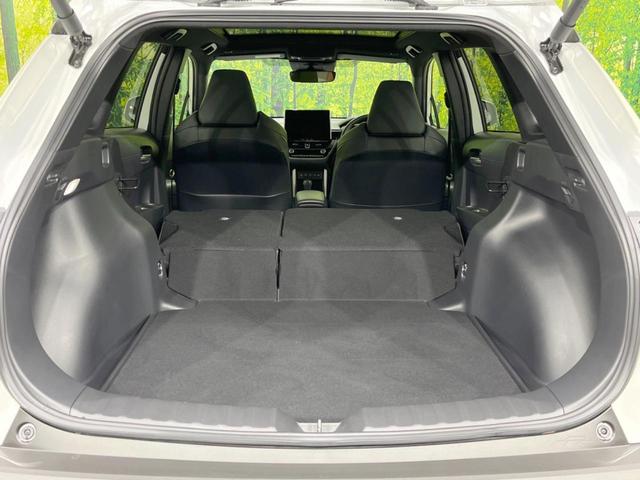 カローラクロス ハイブリッド Z ガラスルーフ トヨタチームメイト 禁煙車 純正10.5型ナビ付DA 全周囲カメラ セーフティセンス ブラインドスポット レーダークルーズ 100V電源 ワイヤレス充電 ハーフレザーシート ETC2.0(10枚目)