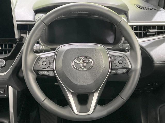 カローラクロス ハイブリッド Z ガラスルーフ トヨタチームメイト 禁煙車 純正10.5型ナビ付DA 全周囲カメラ セーフティセンス ブラインドスポット レーダークルーズ 100V電源 ワイヤレス充電 ハーフレザーシート ETC2.0(11枚目)