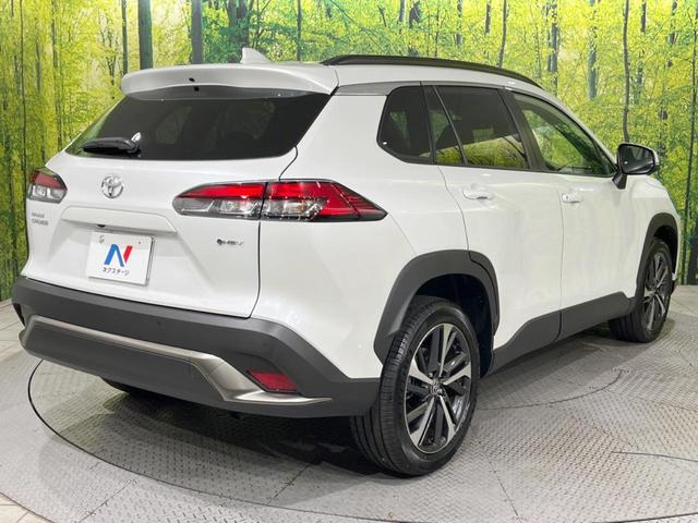 カローラクロス ハイブリッド Z ガラスルーフ トヨタチームメイト 禁煙車 純正10.5型ナビ付DA 全周囲カメラ セーフティセンス ブラインドスポット レーダークルーズ 100V電源 ワイヤレス充電 ハーフレザーシート ETC2.0(17枚目)