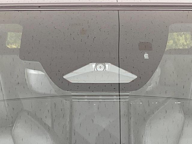 カローラクロス ハイブリッド Z ガラスルーフ トヨタチームメイト 禁煙車 純正10.5型ナビ付DA 全周囲カメラ セーフティセンス ブラインドスポット レーダークルーズ 100V電源 ワイヤレス充電 ハーフレザーシート ETC2.0(39枚目)