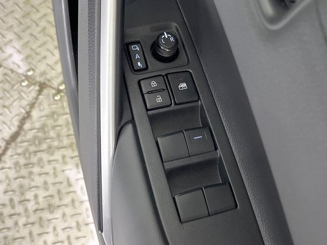 カローラクロス ハイブリッド Z ガラスルーフ トヨタチームメイト 禁煙車 純正10.5型ナビ付DA 全周囲カメラ セーフティセンス ブラインドスポット レーダークルーズ 100V電源 ワイヤレス充電 ハーフレザーシート ETC2.0(47枚目)