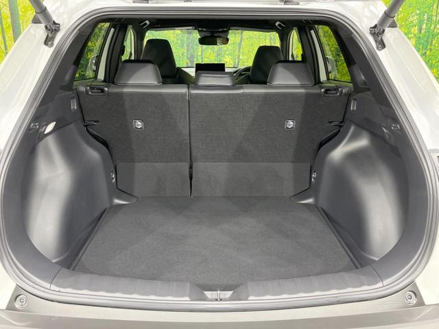 カローラクロス ハイブリッド Z ガラスルーフ トヨタチームメイト 禁煙車 純正10.5型ナビ付DA 全周囲カメラ セーフティセンス ブラインドスポット レーダークルーズ 100V電源 ワイヤレス充電 ハーフレザーシート ETC2.0(54枚目)