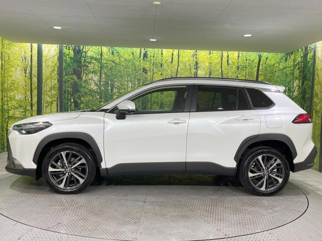 カローラクロス ハイブリッド Z ガラスルーフ トヨタチームメイト 禁煙車 純正10.5型ナビ付DA 全周囲カメラ セーフティセンス ブラインドスポット レーダークルーズ 100V電源 ワイヤレス充電 ハーフレザーシート ETC2.0(56枚目)