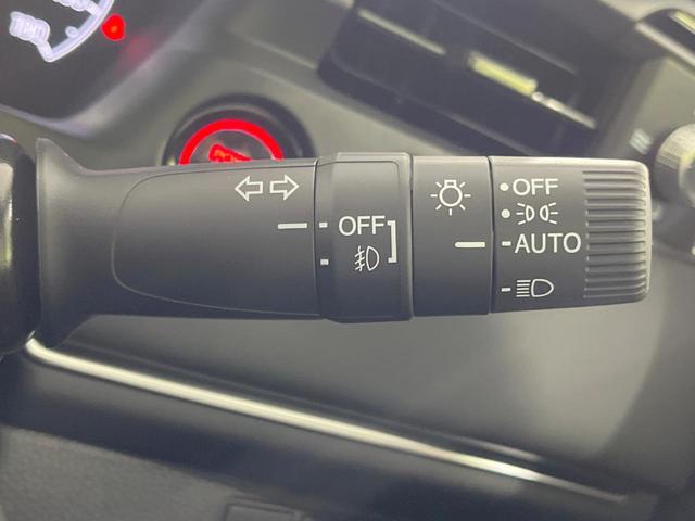 ヴェゼル ｅ：ＨＥＶ　Ｚ　登録済未使用車　メーカー９型ナビ　全周囲カメラ　プレミアムオーディオ　ホンダセンシング　アダプティブクルーズ　ＥＴＣ２．０　フルセグ　ワイヤレス充電　ハーフレザーシート　ハンズフリーパワーバックドア（33枚目）