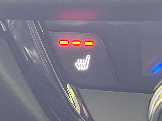 ヴェゼル ｅ：ＨＥＶ　Ｚ　登録済未使用車　メーカー９型ナビ　全周囲カメラ　プレミアムオーディオ　ホンダセンシング　アダプティブクルーズ　ＥＴＣ２．０　フルセグ　ワイヤレス充電　ハーフレザーシート　ハンズフリーパワーバックドア（41枚目）