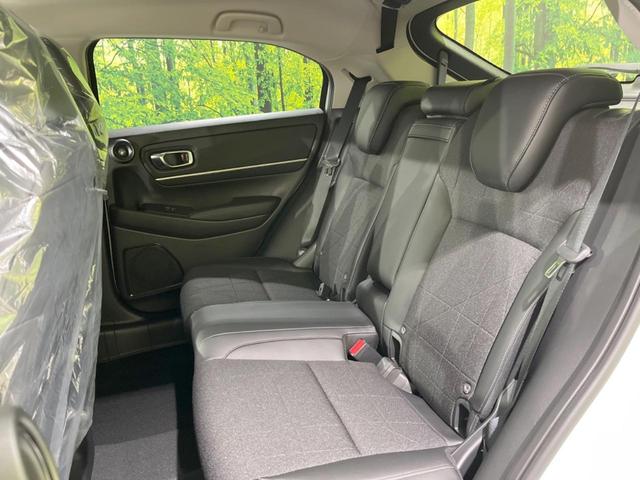 ヴェゼル ｅ：ＨＥＶ　Ｚ　登録済未使用車　メーカー９型ナビ　全周囲カメラ　プレミアムオーディオ　ホンダセンシング　アダプティブクルーズ　ＥＴＣ２．０　フルセグ　ワイヤレス充電　ハーフレザーシート　ハンズフリーパワーバックドア（51枚目）