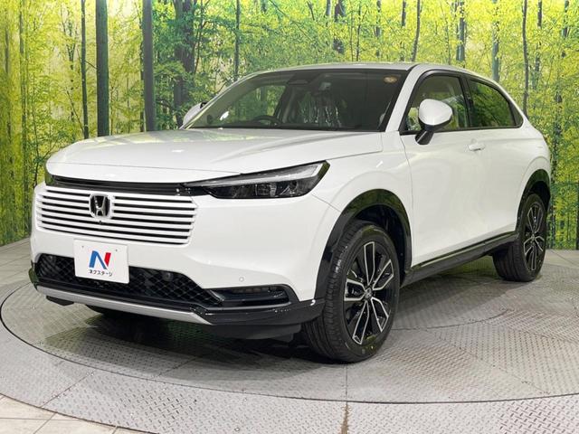 ヴェゼル ｅ：ＨＥＶ　Ｚ　登録済未使用車　メーカー９型ナビ　全周囲カメラ　プレミアムオーディオ　ホンダセンシング　アダプティブクルーズ　ＥＴＣ２．０　フルセグ　ワイヤレス充電　ハーフレザーシート　ハンズフリーパワーバックドア（55枚目）