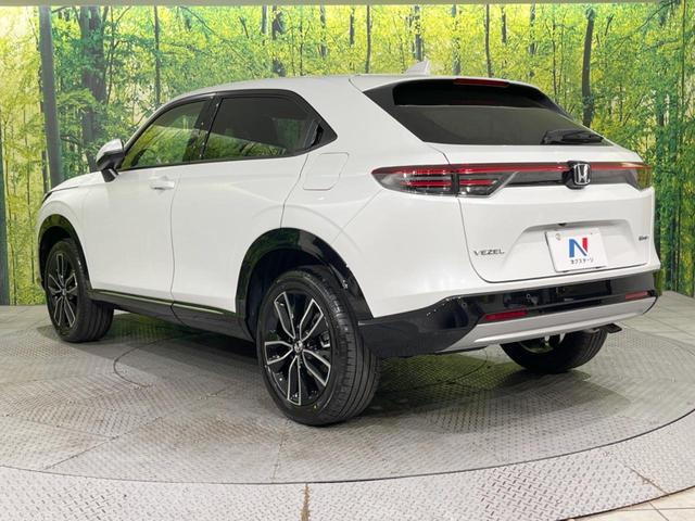 ヴェゼル ｅ：ＨＥＶ　Ｚ　登録済未使用車　メーカー９型ナビ　全周囲カメラ　プレミアムオーディオ　ホンダセンシング　アダプティブクルーズ　ＥＴＣ２．０　フルセグ　ワイヤレス充電　ハーフレザーシート　ハンズフリーパワーバックドア（58枚目）