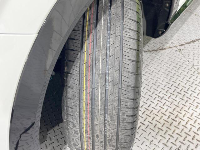 ヴェゼル ｅ：ＨＥＶ　Ｚ　登録済未使用車　メーカー９型ナビ　全周囲カメラ　プレミアムオーディオ　ホンダセンシング　アダプティブクルーズ　ＥＴＣ２．０　フルセグ　ワイヤレス充電　ハーフレザーシート　ハンズフリーパワーバックドア（60枚目）