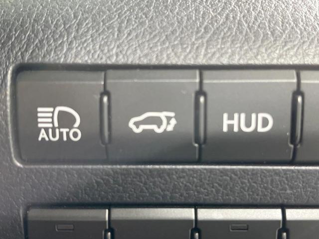 ＲＸ ＲＸ４５０ｈ　Ｆスポーツ　４ＷＤ　ムーンルーフ　メーカー１２．３型ＳＤナビ　全周囲カメラ　ＢＳＭ　シートエアコン　全席シートヒーター　全席パワーシート　セーフティシステムプラス　禁煙車　電動リアゲート　赤革シート　置くだけ充電（56枚目）