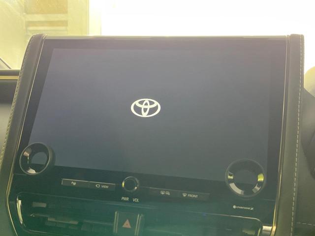 【１４インチディスプレイオーディオ】スマートフォンと連携が可能な大画面ディスプレイオーディオです。スマートフォンのナビ機能を使用したり、Ｂｌｕｅｔｏｏｔｈ接続で音楽もお楽しみいただけます！