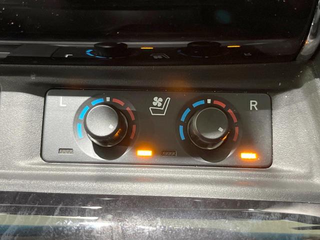 アルファード ２．５Ｓ　Ｃパッケージ　モデリスタフルエアロ　純正１０型ＳＤナビ　バックカメラ　三眼ＬＥＤヘッド　セーフティセンス　禁煙車　両側電動スライドドア　電動リアゲート　前席シートエアコン　ドラレコ　コーナーセンサー　電動オットマン（6枚目）