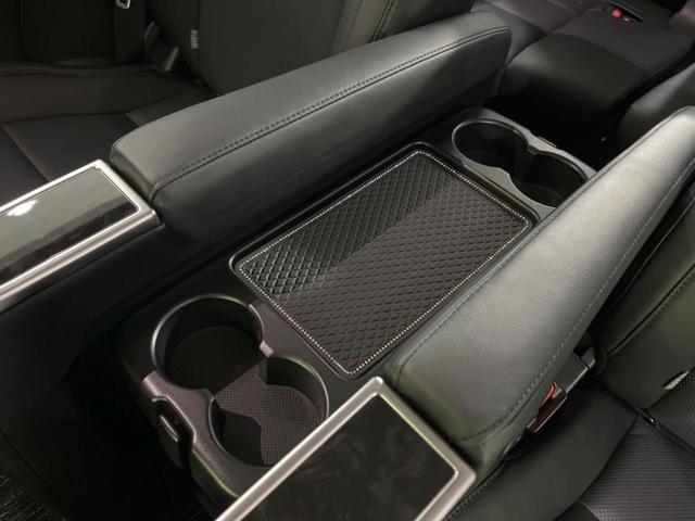 アルファード ２．５Ｓ　Ｃパッケージ　モデリスタフルエアロ　純正１０型ＳＤナビ　バックカメラ　三眼ＬＥＤヘッド　セーフティセンス　禁煙車　両側電動スライドドア　電動リアゲート　前席シートエアコン　ドラレコ　コーナーセンサー　電動オットマン（60枚目）