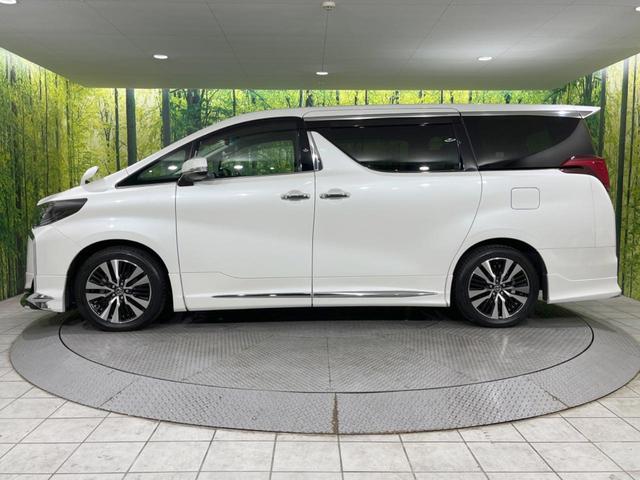 アルファード ２．５Ｓ　Ｃパッケージ　モデリスタフルエアロ　純正１０型ＳＤナビ　バックカメラ　三眼ＬＥＤヘッド　セーフティセンス　禁煙車　両側電動スライドドア　電動リアゲート　前席シートエアコン　ドラレコ　コーナーセンサー　電動オットマン（65枚目）