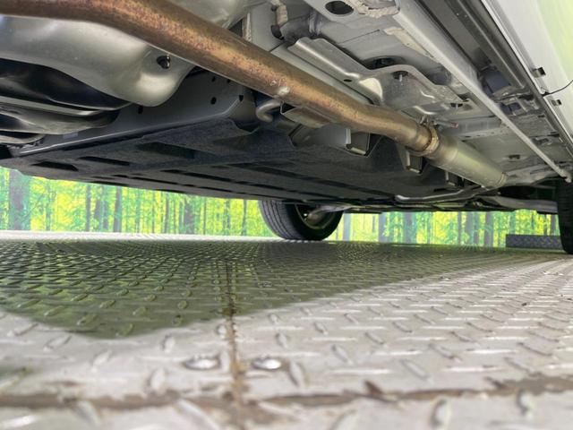 アウトランダーPHEV P パノラマサンルーフ メーカー9型ナビ 全周囲カメラ BOSEサウンド ルーフレール 100V電源 マイパイロット eアシスト 禁煙車 電動リアゲート レザーシート コーナーセンサー LEDヘッド(21枚目)