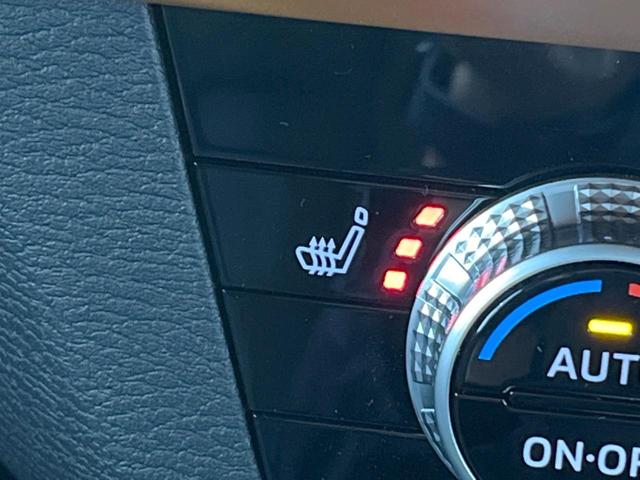 アウトランダーPHEV P パノラマサンルーフ メーカー9型ナビ 全周囲カメラ BOSEサウンド ルーフレール 100V電源 マイパイロット eアシスト 禁煙車 電動リアゲート レザーシート コーナーセンサー LEDヘッド(58枚目)