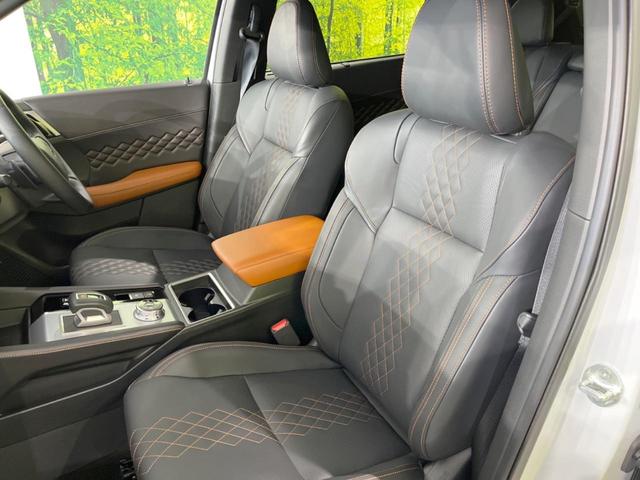 アウトランダーPHEV P パノラマサンルーフ メーカー9型ナビ 全周囲カメラ BOSEサウンド ルーフレール 100V電源 マイパイロット eアシスト 禁煙車 電動リアゲート レザーシート コーナーセンサー LEDヘッド(59枚目)