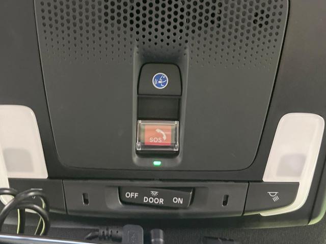 ヴェゼル ｅ：ＨＥＶ　ＰＬａＹ　パノラマルーフ　メーカー９型ナビ　バックカメラ　ホンダセンシング　ＢＳＭ　禁煙　電動リアゲート　ハーフレザーシート　デジタルインナーミラー　コーナーセンサー　シートヒーター　置くだけ充電　ＬＥＤヘッド（41枚目）