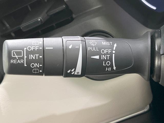 ヴェゼル ｅ：ＨＥＶ　ＰＬａＹ　パノラマルーフ　メーカー９型ナビ　バックカメラ　ホンダセンシング　ＢＳＭ　禁煙　電動リアゲート　ハーフレザーシート　デジタルインナーミラー　コーナーセンサー　シートヒーター　置くだけ充電　ＬＥＤヘッド（46枚目）