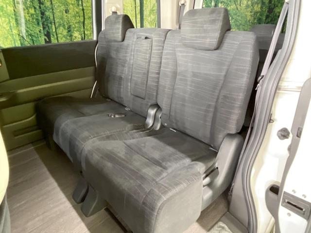ステップワゴン G Lパッケージ 両側電動スライドドア HDDナビ リアスポイラー 禁煙車 ビルトインETC オートエアコン Bluetooth再生 CD DVD再生 地デジ 8人乗り キーレスアクセス(29枚目)