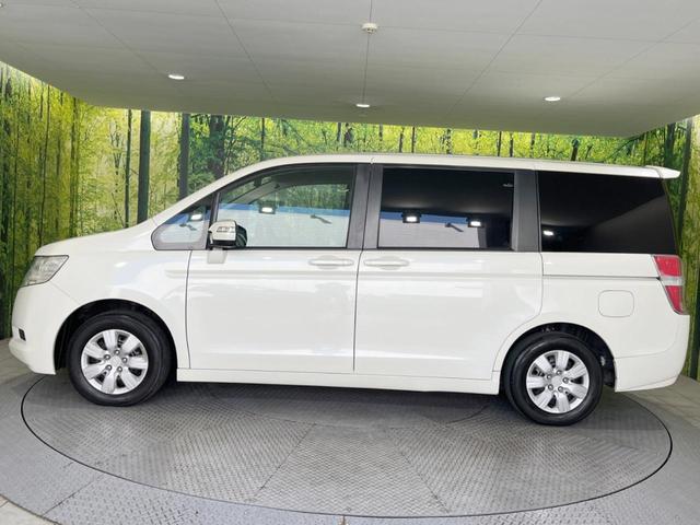 ステップワゴン G Lパッケージ 両側電動スライドドア HDDナビ リアスポイラー 禁煙車 ビルトインETC オートエアコン Bluetooth再生 CD DVD再生 地デジ 8人乗り キーレスアクセス(44枚目)