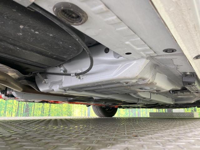 シエンタ ハイブリッドＺ　両側電動スライドドア　１０．５型ナビ付ＤＡ　全周囲カメラ　セーフティセンス　ＢＳＭ　禁煙車　ドラレコ　コーナーセンサー　スマートキー　ＬＥＤヘッド　ビルトインＥＴＣ　オートハイビーム　撥水シート（24枚目）