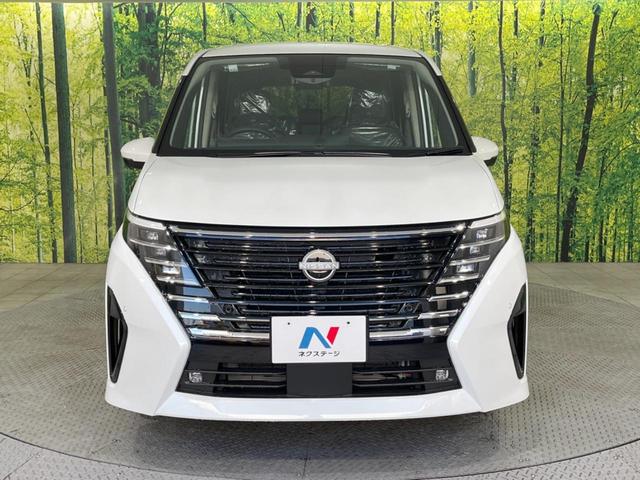 セレナ e-パワー ハイウェイスターV 登録済未使用車 メーカー12.3型ナビ 全周囲カメラ プロパイロット エマージェンシーブレーキ デジタルインナーミラー BSM コーナーセンサー LEDヘッド/フォグ ワイヤレス充電 ETC2.0(15枚目)