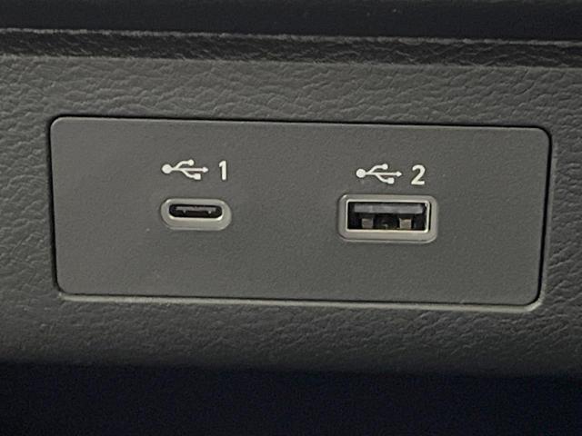 セレナ e-パワー ハイウェイスターV 登録済未使用車 メーカー12.3型ナビ 全周囲カメラ プロパイロット エマージェンシーブレーキ デジタルインナーミラー BSM コーナーセンサー LEDヘッド/フォグ ワイヤレス充電 ETC2.0(36枚目)