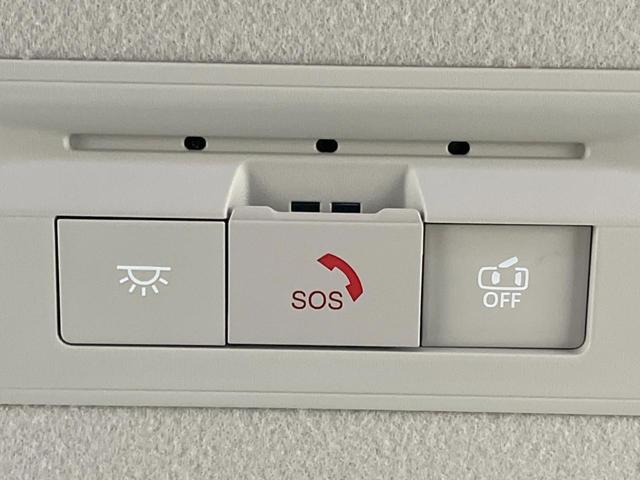 セレナ e-パワー ハイウェイスターV 登録済未使用車 メーカー12.3型ナビ 全周囲カメラ プロパイロット エマージェンシーブレーキ デジタルインナーミラー BSM コーナーセンサー LEDヘッド/フォグ ワイヤレス充電 ETC2.0(40枚目)